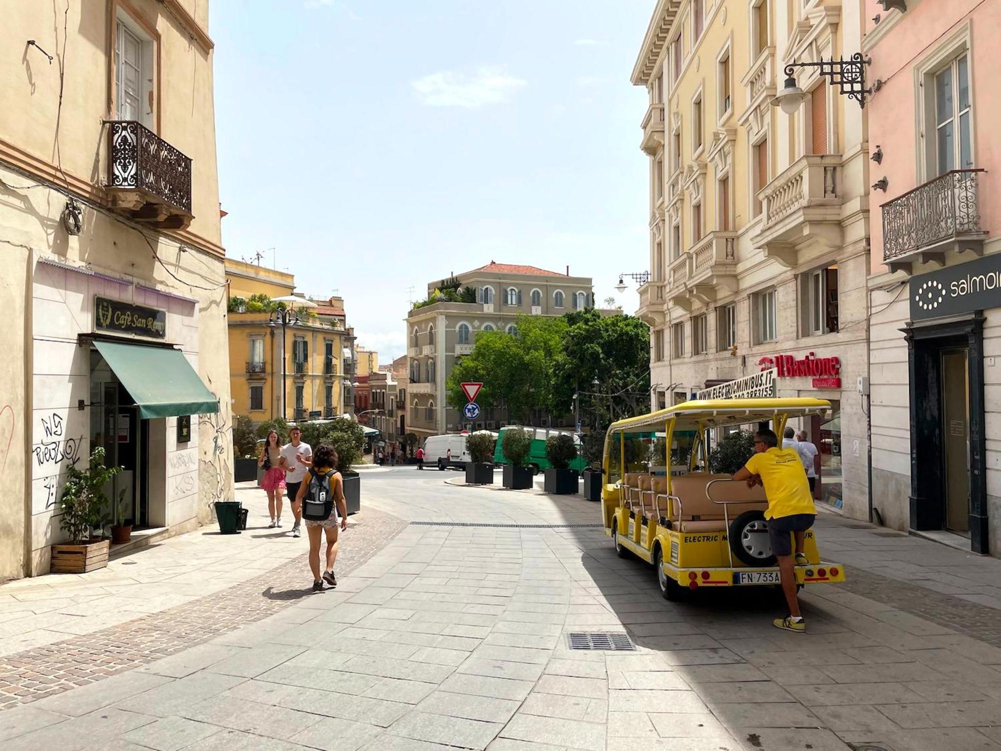 Alle Scalette Santa Teresa كالياري المظهر الخارجي الصورة