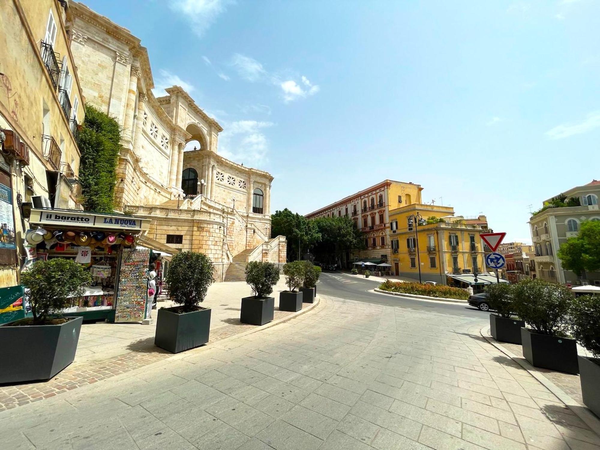 Alle Scalette Santa Teresa كالياري المظهر الخارجي الصورة